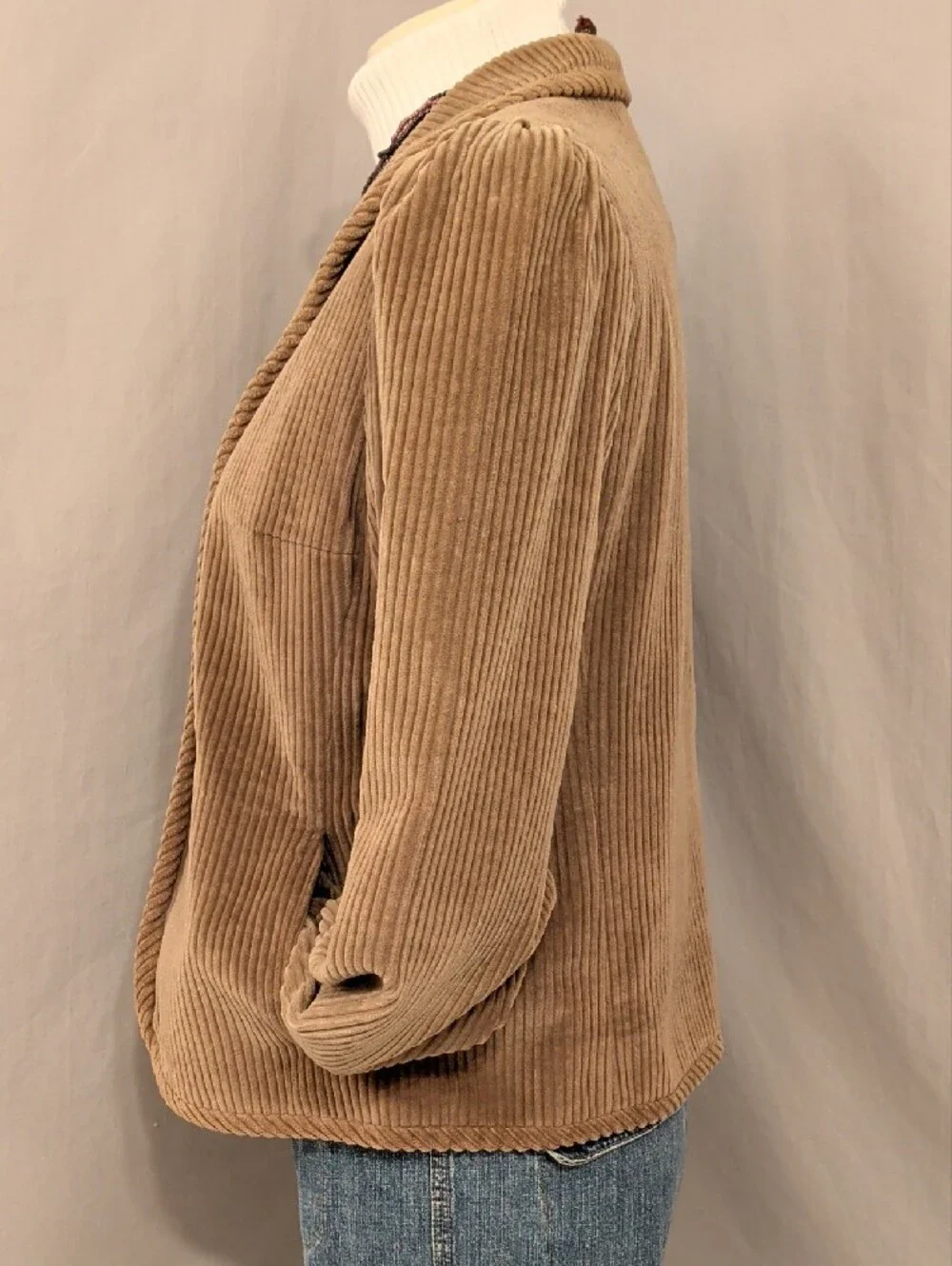 Vintage Wide Wale Corduroy Jacket Feminine Gathered Shoulder Blazer Fawn Brown